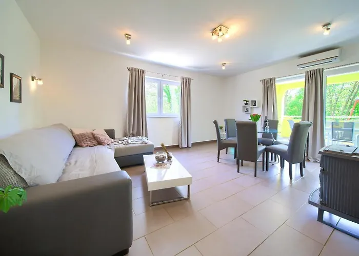 Plese Appartement Zgaljic